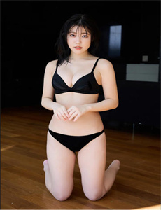 日韩无人区码卡二卡3卡4